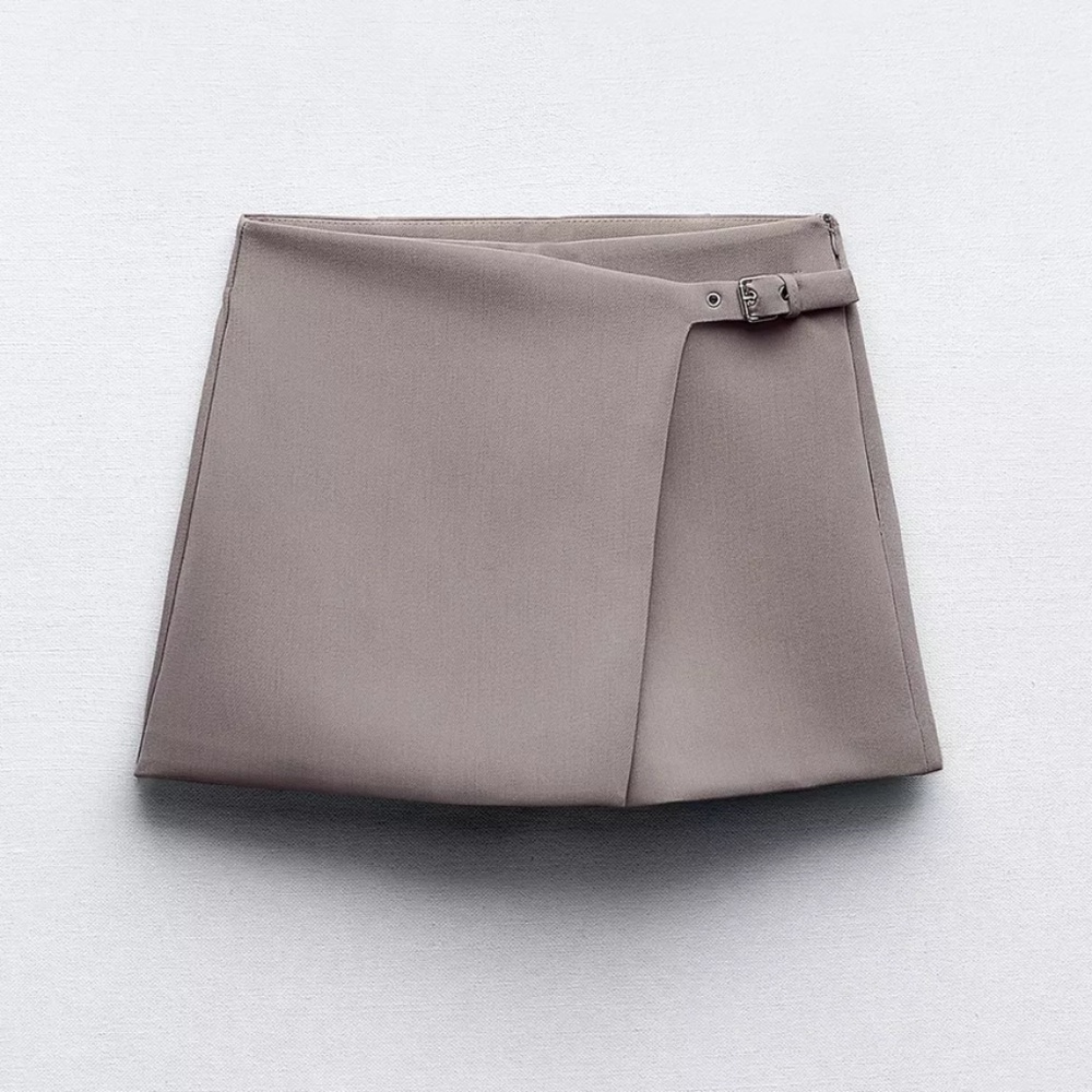 Zara taupe mini skort